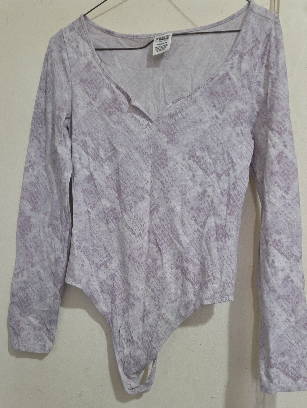 PINK Victoria's Secret Light Lavender Patterned Long-Sleeve V-Neck Bodysuit
